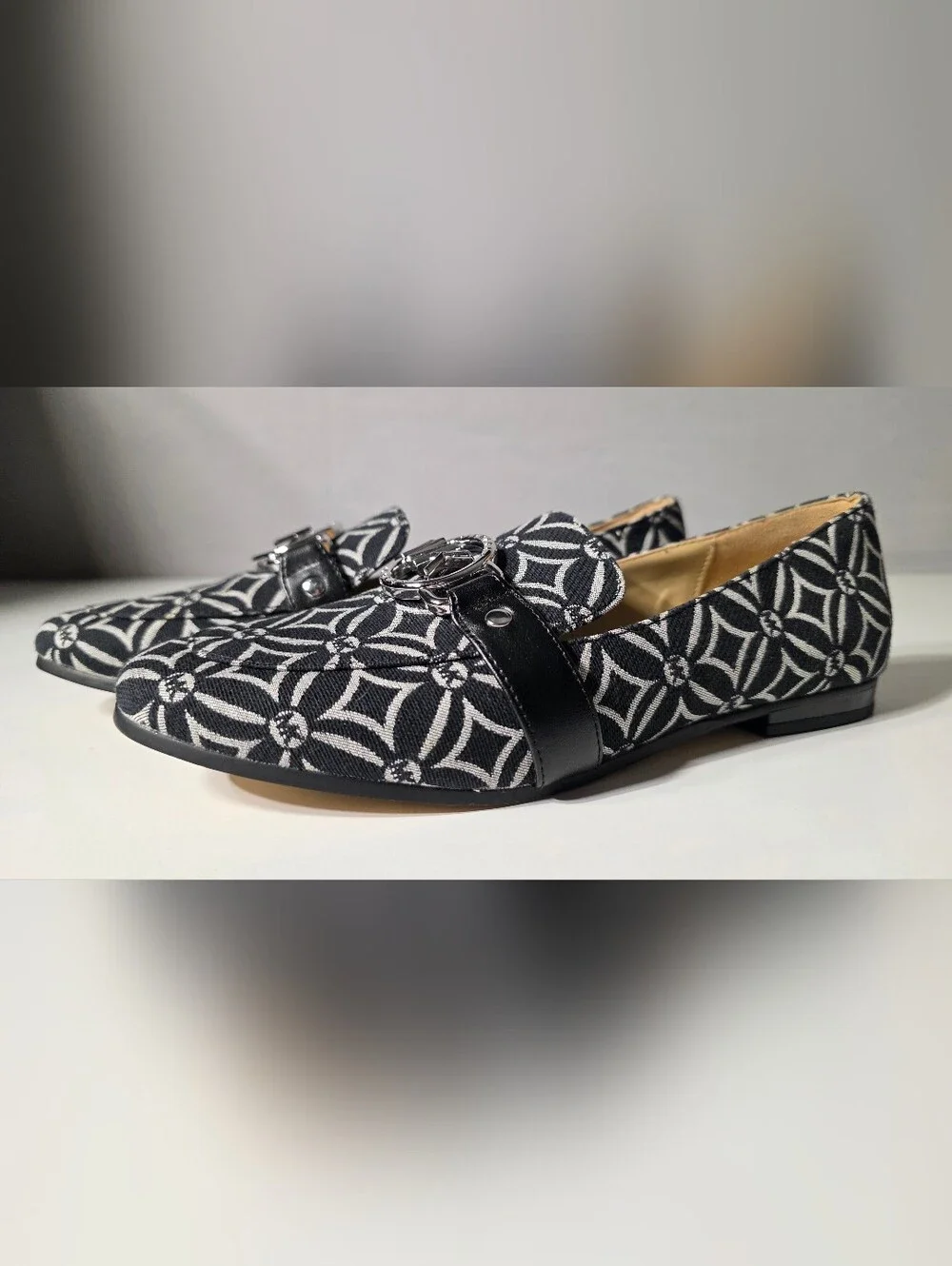 Michael Kors Rory Loafer Flats Size 6m